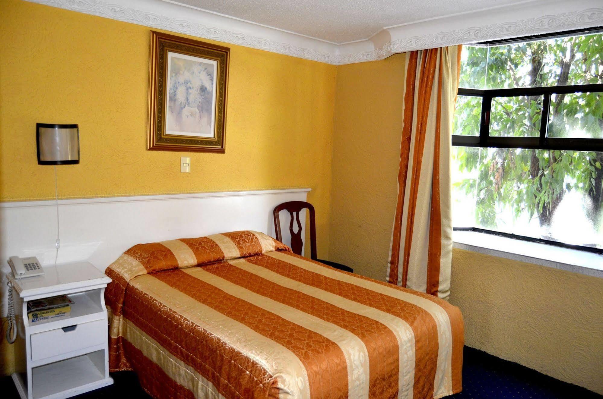 Hotel San Jeronimo Inn Toluca Zewnętrze zdjęcie