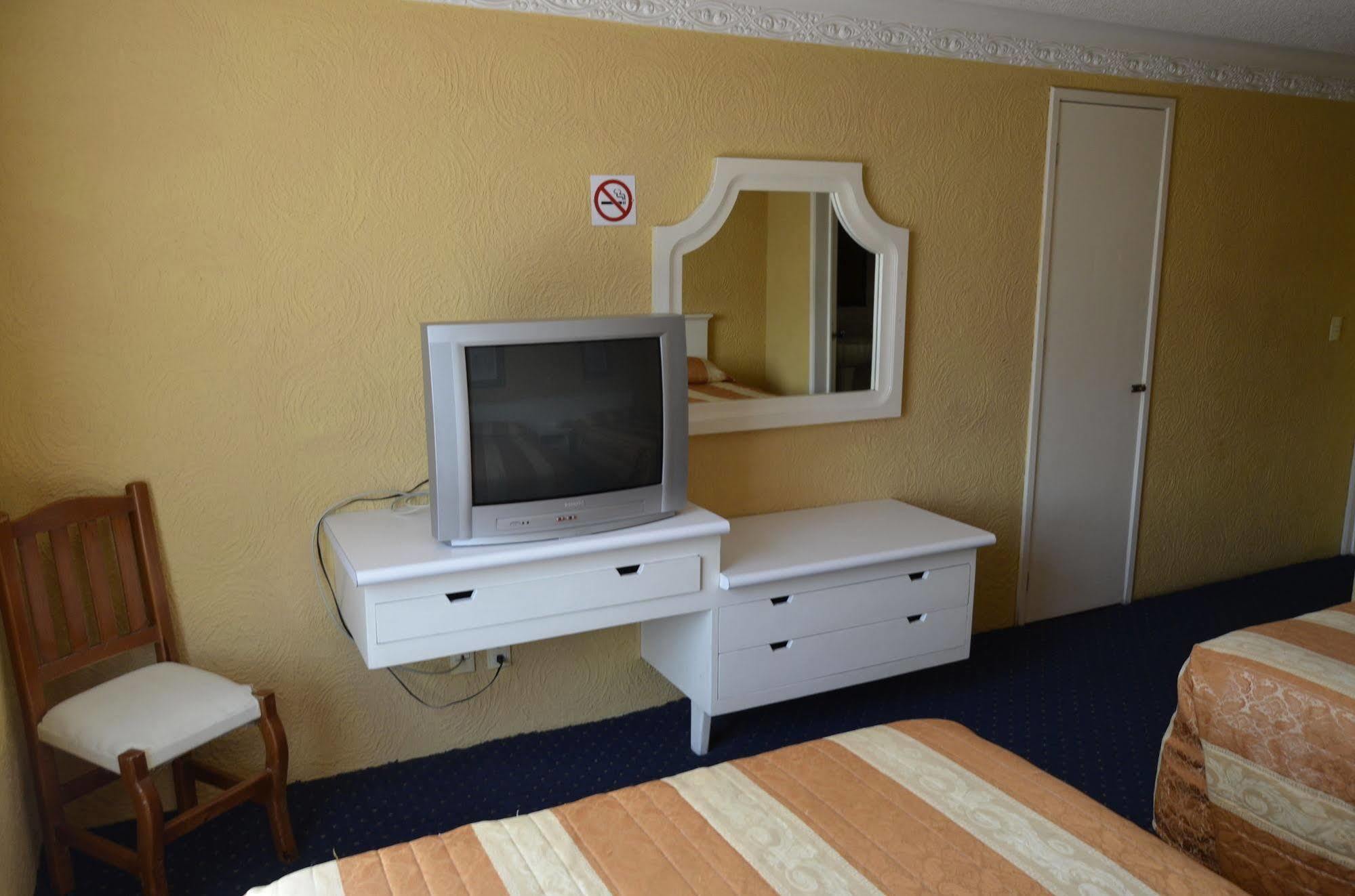Hotel San Jeronimo Inn Toluca Zewnętrze zdjęcie